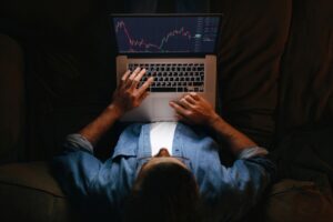 Warum UnicoinStep schnell an Popularität gewinnt (Crypto Trader Review 2022)